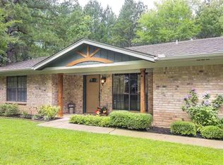 949 N Page Rd, Longview, TX 75605