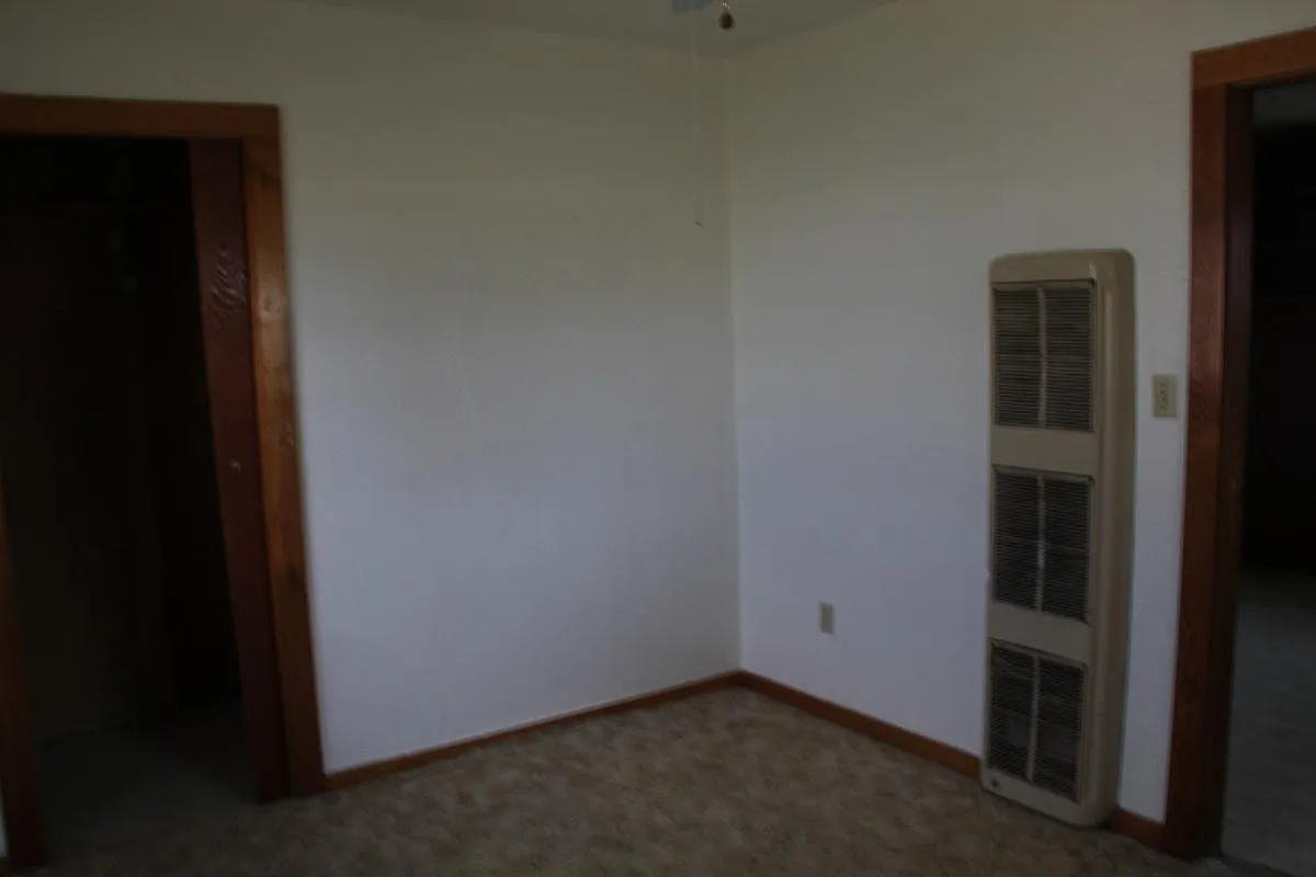 3 bed, $850 — Photo 4