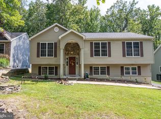 704 Gold Valley Rd, Locust Grove, VA 22508