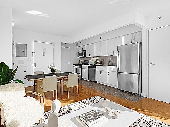 3rd image of 510 Flatbush Ave #Penthouse 9a