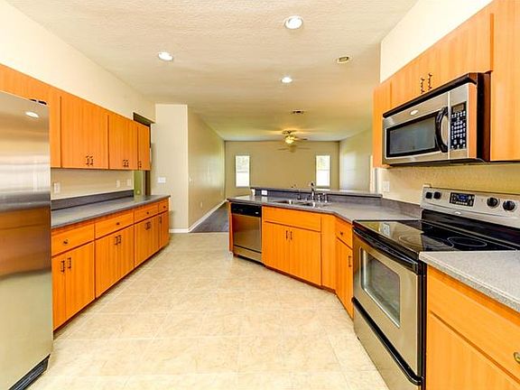 2nd image of 1403 Normandy Heights Cir