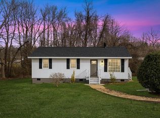 104 Frazier Rd, Mebane, NC 27302