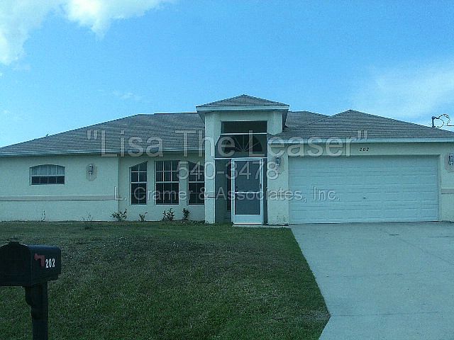 1st image of 202 NW 22nd Ave