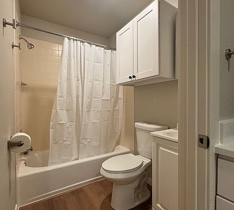3rd image of 45810 SE North Bend Way #13