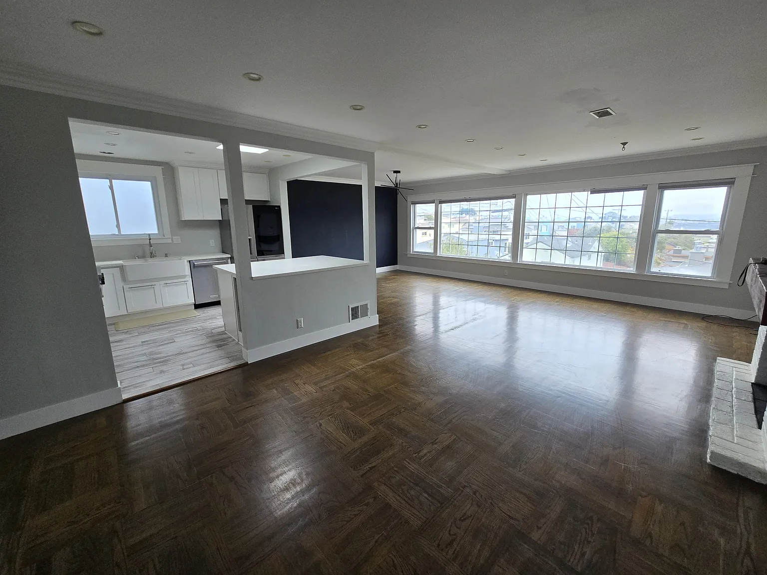 4 bed, 1800 sqft, $7,000 — Photo 1