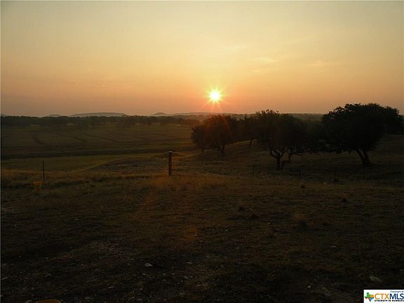 4th image of 2992 County Road 2400