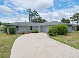 410 Barber St SE, Palm Bay, FL 32909