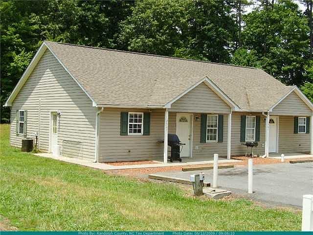 2nd image of 2503/2507 Bank St