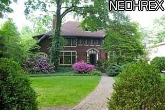 1st image of 2621 Fairmount Blvd