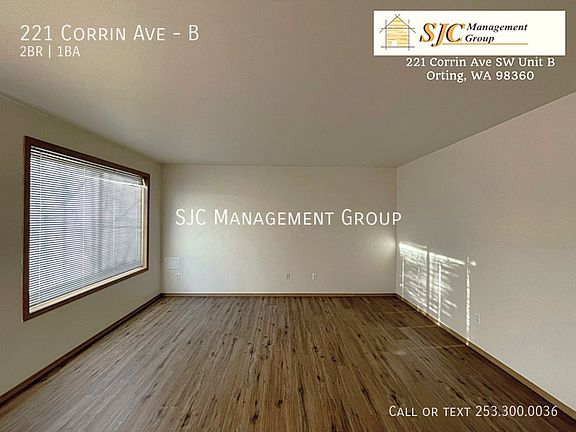 5th image of 221 Corrin Ave NW #B