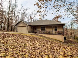 3 Kent Ln, Bella Vista, AR 72714