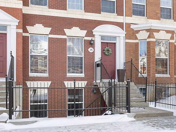 2nd image of 25 N Promenade Way SE