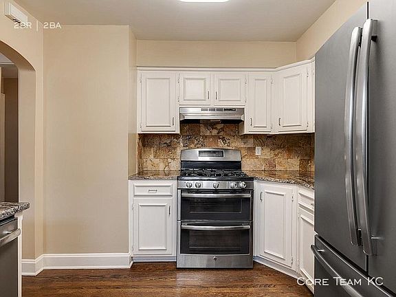 3rd image of 4800 Jarboe St #4802