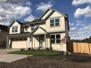 2957 SW Grayson St, McMinnville, OR