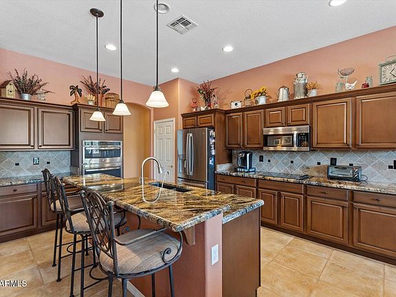 3rd image of 6681 S GRANITE Drive