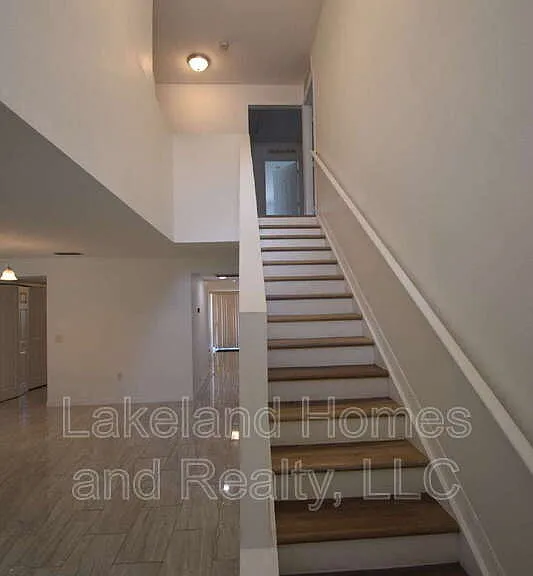 5123 Spanish Oaks Dr — Photo 2