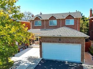 124 Wexford Rd, Brampton, ON L6Z 2T4