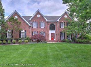 52 Marthas Dr, Freehold, NJ
