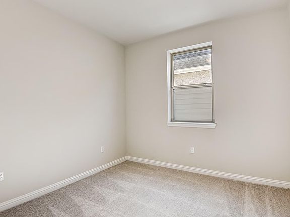 5th image of 8209 Springsteen Dr