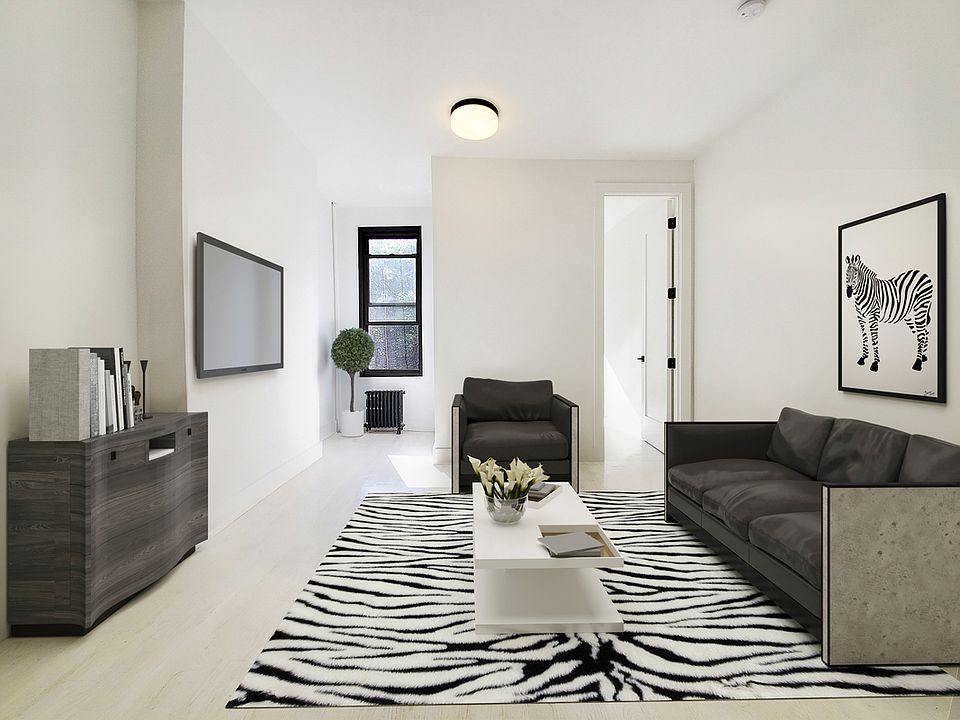 1st image of 750 Washington Ave #3