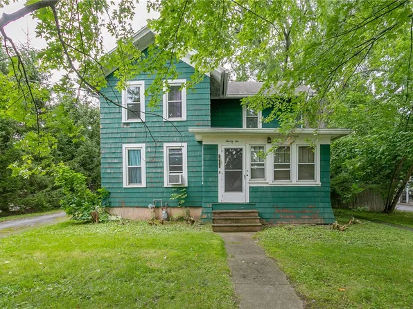 26 Mather St, Shortsville, NY 14548