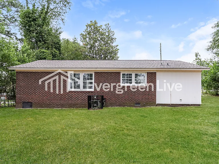 2098 Caretta St — Photo 15