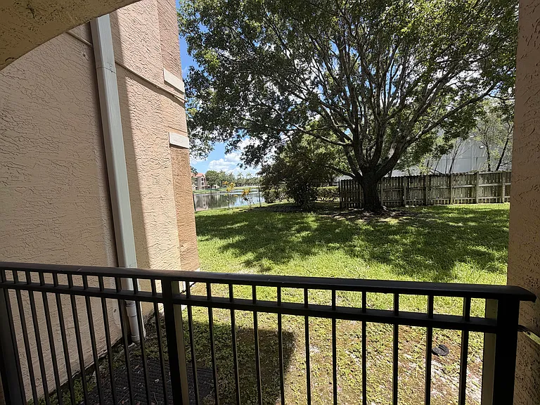 11601 SW 2nd St #21104 — Photo 19