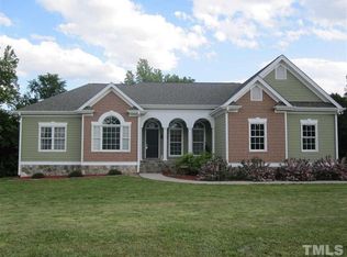 105 Strawberry Ln, Henderson, NC 27537