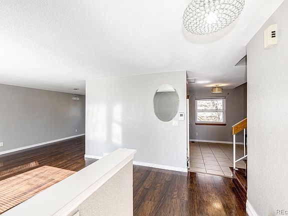 5th image of 14909 E Gunnison Pl
