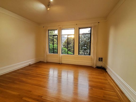 2nd image of 945 Hyde St APT 22