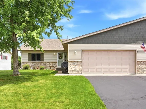1022 W Ridge Ct #38, New Richmond, WI 54017