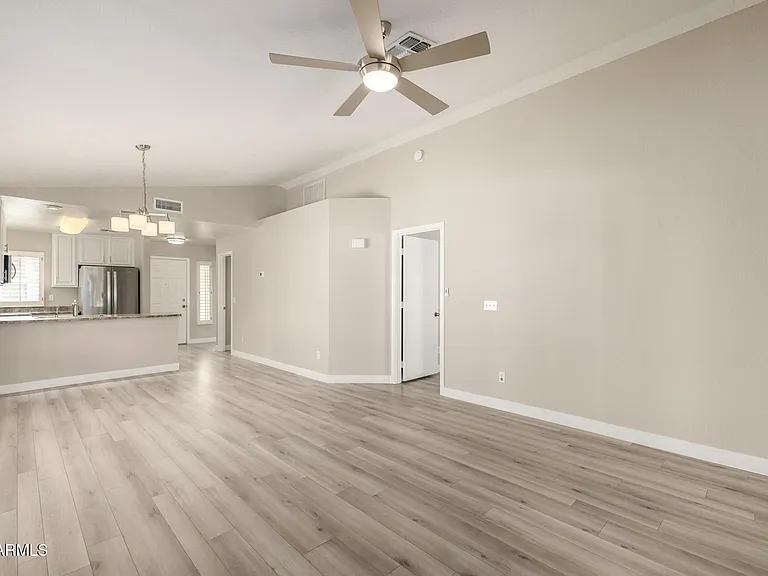 1120 N Val Vista Dr #92 — Photo 4