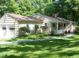 61 Rivergate Dr, Wilton, CT 06897