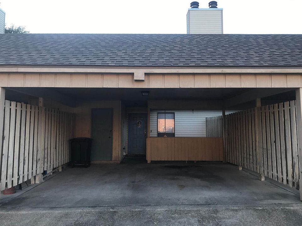 2nd image of 12839 Country Ridge Ave APT B