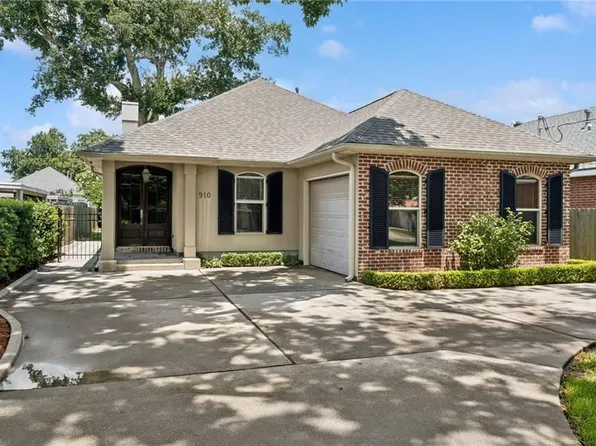 910 Tullulah Ave, River Ridge, LA 70123