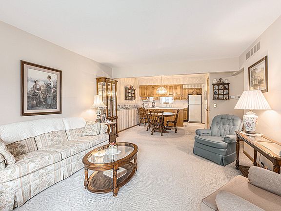 5th image of 6737 Leisure Way Dr SE