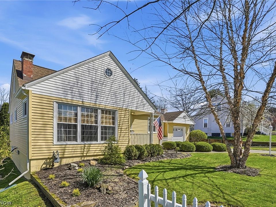 2712 Edison Ave, Zanesville, OH 43701 | Zillow