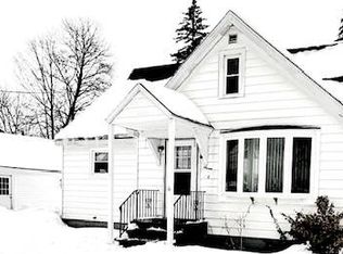 7 W Faville Ave, Dolgeville, NY 13329