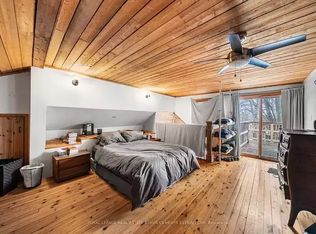 125 Farnham Ave #1A, Toronto, ON M4V1H7