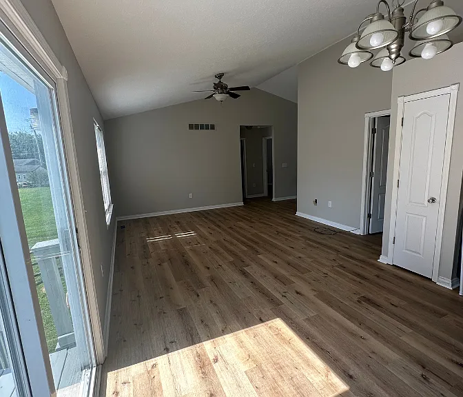 6536 Oak Crest Dr — Photo 36