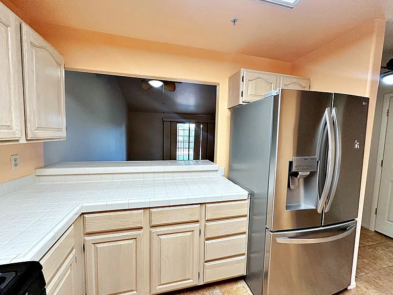 2851 S Valley View Blvd #1071 — Photo 8