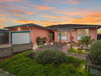 3127 Lake Dr, Marina, CA, 93933