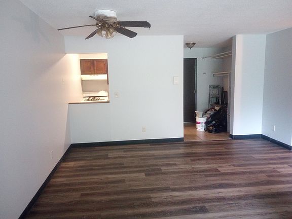 4th image of 5305 Russell Ave N Unit 208