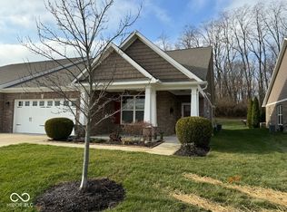 154 Darrough Dr, Greenwood, IN 46143