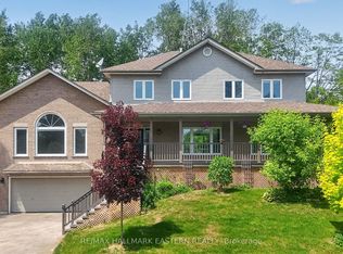 4038 Spring Rd, Hamilton, ON L1A3V6