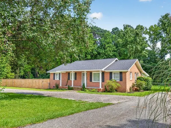 504 W Butternut Rd, Summerville, SC 29483