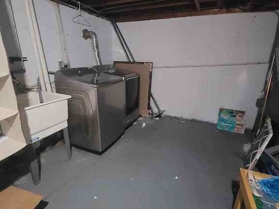 2nd image of 107 S Highland Ave #A