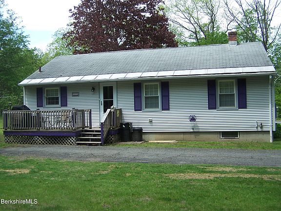 4th image of 124 Walker St