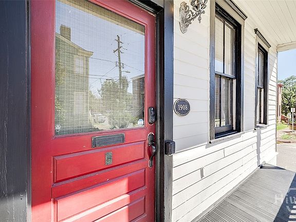 5th image of 546 E Gaston Street
