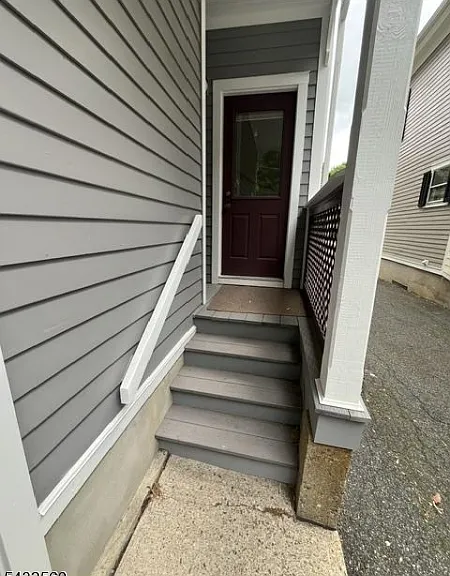 39 Wetmore Ave #B — Photo 3